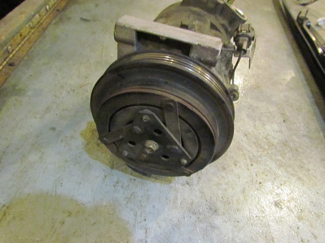 2003 Infiniti G35 Coupe AC Compressor