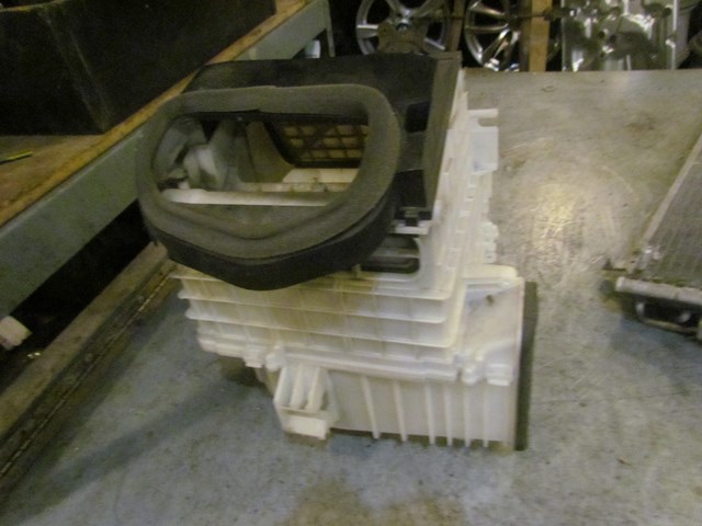 2003 Infiniti G35 Coupe Blower Motor Assy 27200 AM600