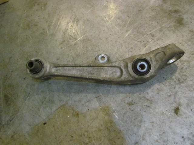 2003 Infiniti G35 Coupe Front RH Passenger Lower Control Arm