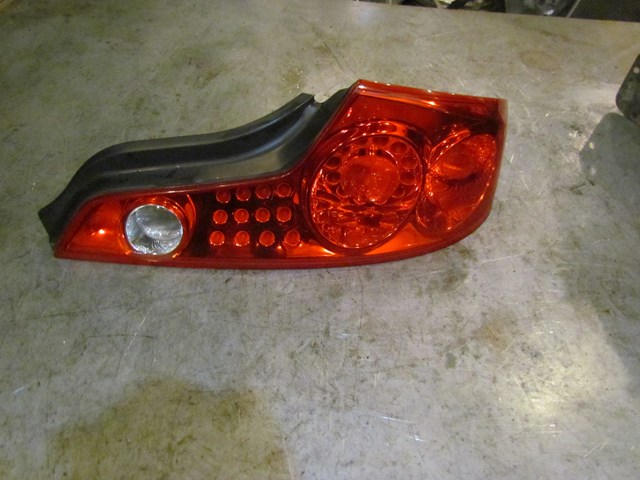2003 Infiniti G35 Coupe RH Passenger Tail Light