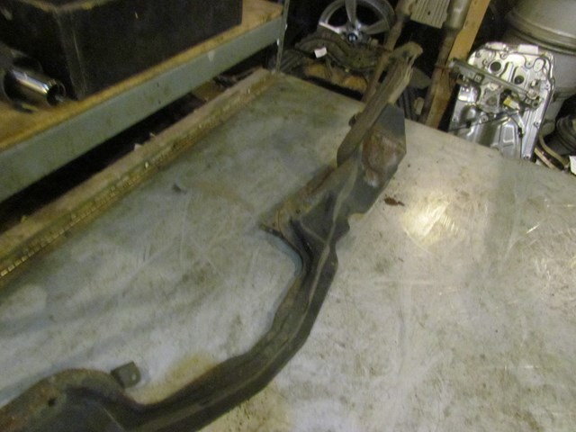 2003 Infiniti G35 Coupe Rear Subframe Brace