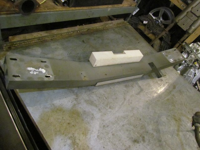 2003 Infiniti G35 Coupe Rear Bumper Reinforcement Bar