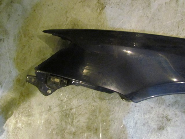 2005 Subaru Legacy GT Sedan LH Driver Fender
