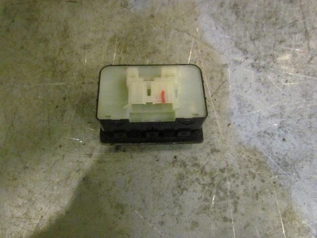2005 Subaru Legacy GT Heated Seat Control Switches 