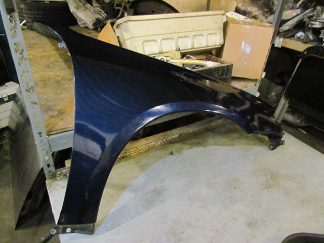 2005 Subaru Legacy GT RH Passenger Fender (Dented)