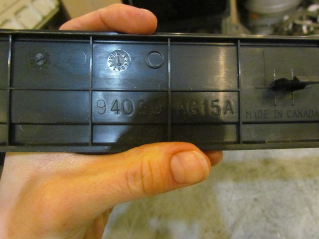 2005 Subaru Legacy GT RH Passenger Door Sill Kick Plate