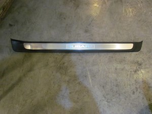 2005 Subaru Legacy GT RH Passenger Door Sill Kick Plate