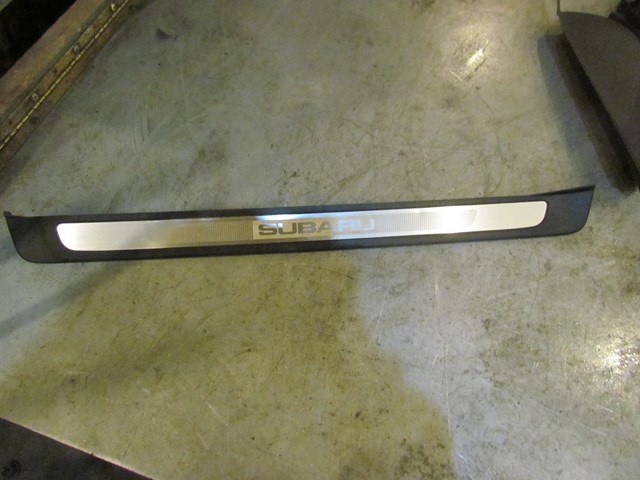 2005 Subaru Legacy GT Front LH Driver Door Sill Kick Plate 