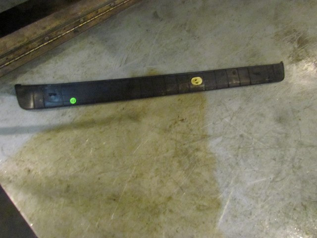 2005 Subaru Legacy GT Front LH Driver Door Sill Kick Plate 