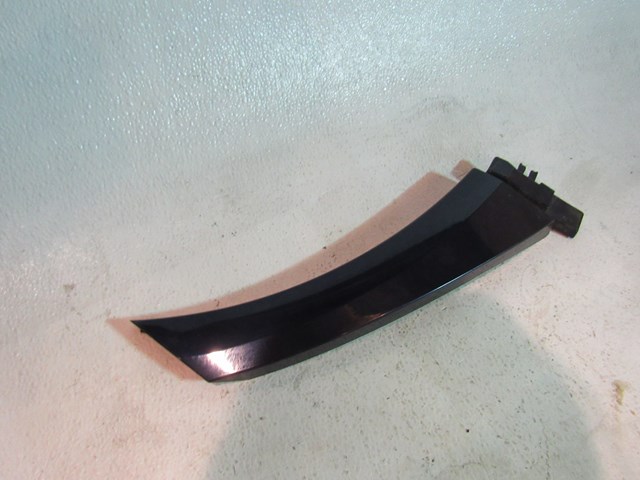 2005 Subaru Legacy GT Rear LH Driver Bumper Extension
