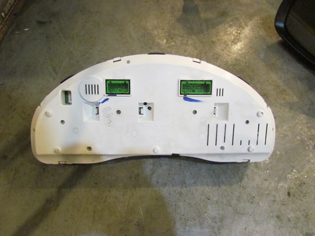 2005 Subaru Legacy GT Sedan AT Speedometer