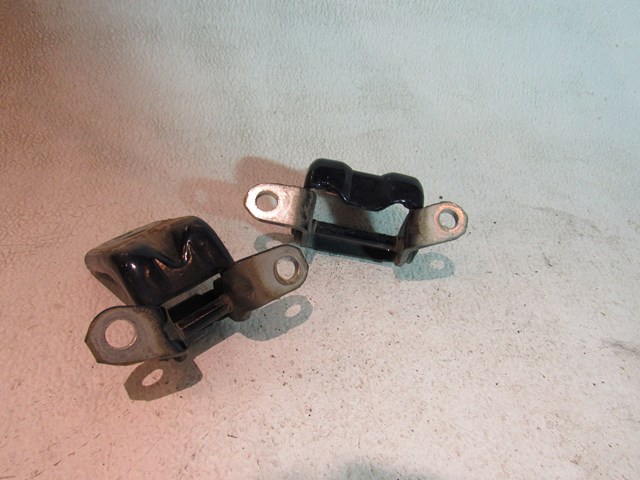 2005 Subaru Legacy GT Sedan Rear RH Passenger Door Hinges