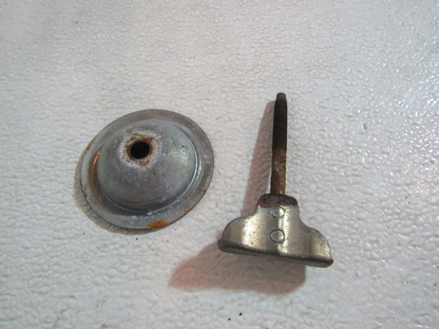 2005 Subaru Legacy GT Spare Tire Anchor