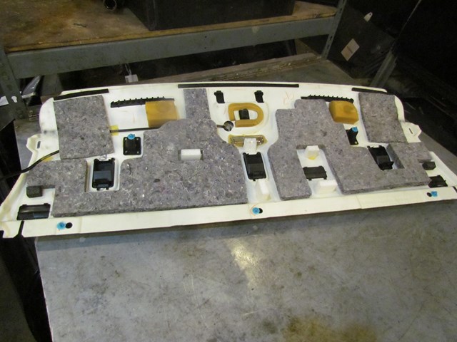 2005 Subaru Legacy GT Rear Deck Lid Parcel Shelf