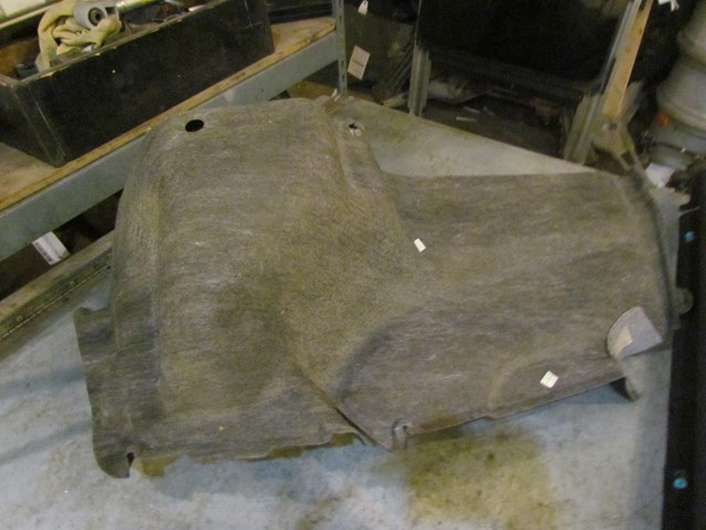 2005 Subaru Legacy GT Sedan Rear LH Driver Trunk Carpet Moulding