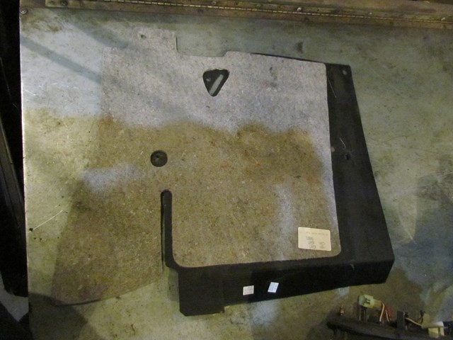 2005 Subaru Legacy GT RH Passenger Behind Seat Trunk Carpet