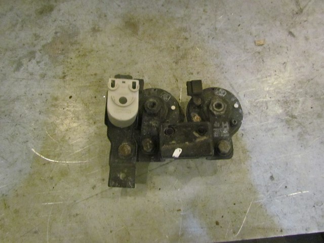 2005 Subaru Legacy GT Horn Assy