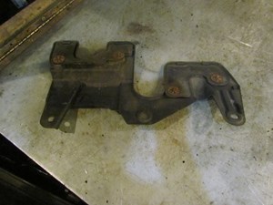 2005 Subaru Legacy GT Front LH Fender Liner Piece