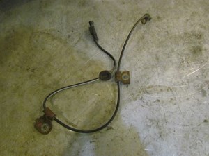 2005 Subaru Legacy GT 2.5 Turbo Front RH Passenger ABS Sensor