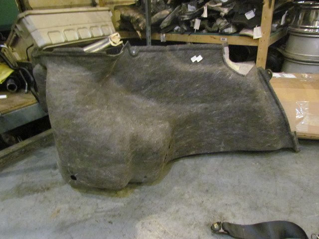 05 Subaru Legacy GT Sedan Rear RH Passenger Trunk Carpet Molding