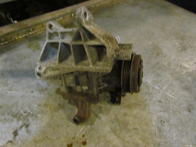 2005 Subaru Legacy GT 2.5 Turbo AC Compressor & Bracket