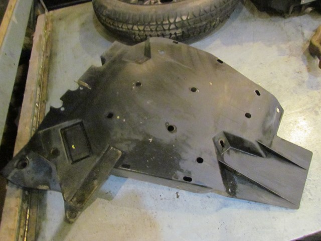 2005 Subaru Legacy GT 2.5 Turbo Rear RH Passenger Splash Shield