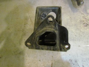 2005 Subaru Legacy GT LH Driver Rear Bumper Reinforcement Mount 