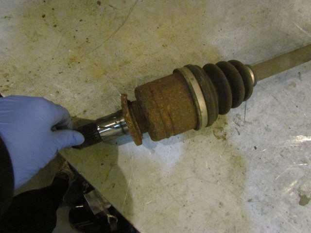 2005 Subaru Legacy GT AT Rear LH Driver Axle