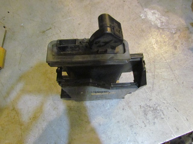 2005 Mazda RX8 ECU Box Cooling Air Duct MB900600B