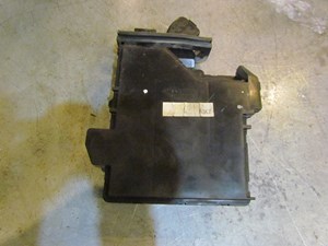 2005 Mazda RX8 ECU Box Cooling Air Duct MB900600B