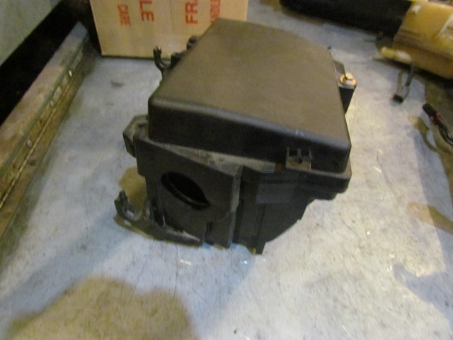 2005 Mazda RX8 Engine Fuse Box Storage Box