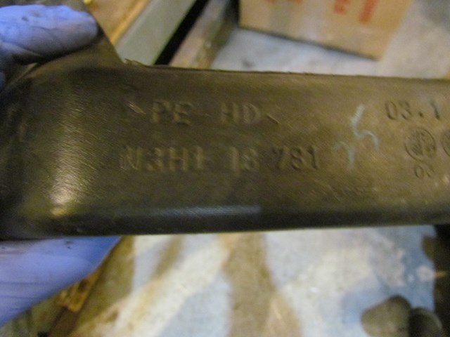 2005 Mazda RX8 Air Tube N3H1 18 781