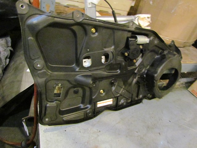 2005 Mazda RX8 Front LH Driver Window Motor & Regular w/Plate