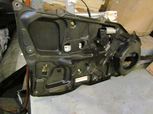 2005 Mazda RX8 Front LH Driver Window Motor & Regular w/Plate