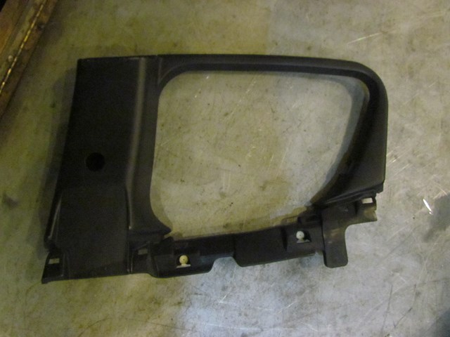 2005 Mazda RX8 Rear RH Passenger Door Glass Trim