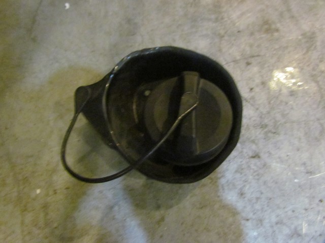 2005 Mazda RX8 Gas Cap