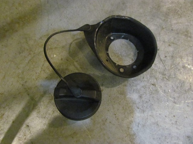 2005 Mazda RX8 Gas Cap