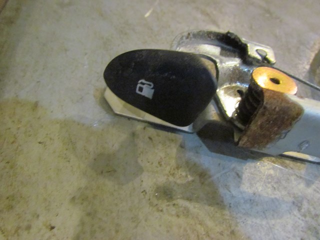 2005 Mazda RX8 Fuel Door Release Lever & Cable