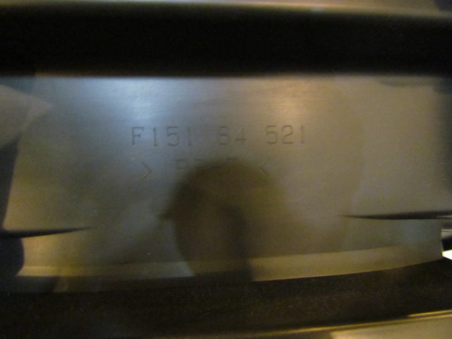 2005 Mazda RX8 Trunk Pass Through Trim F151 64 521