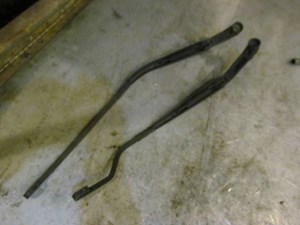 2005 Mazda RX8 Windshield Wiper Arms