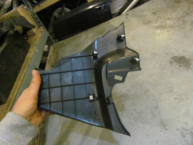 2015 Nissan 370z Nismo RH Pass Lower Kick Trim Panel  68920 1EA0A