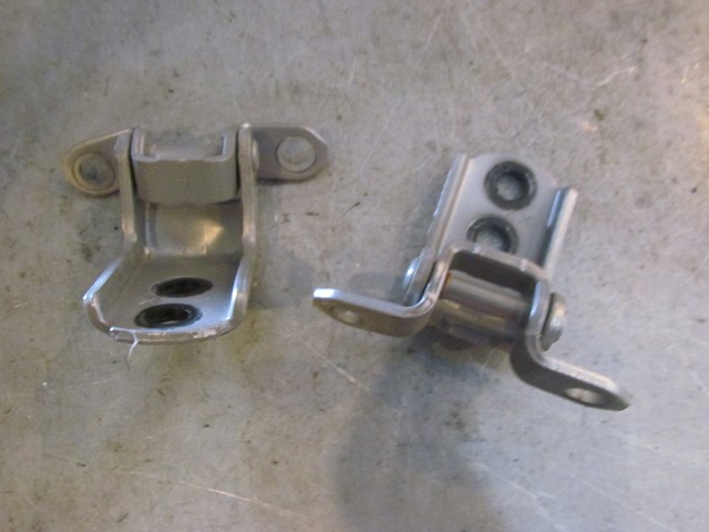 2015 Nissan 370z Nismo LH Driver Door Hinges