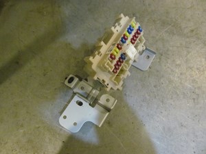 2015 Nissan 370z Nismo Interior Fuse Box