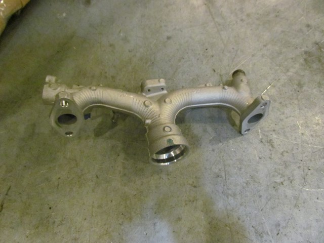 2015 Nissan 370z Nismo Radiator Coolant Outlet Pipe