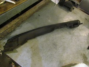 2008 Infiniti G35 Sedan RH Fender/Hood Seal 65820 JK000