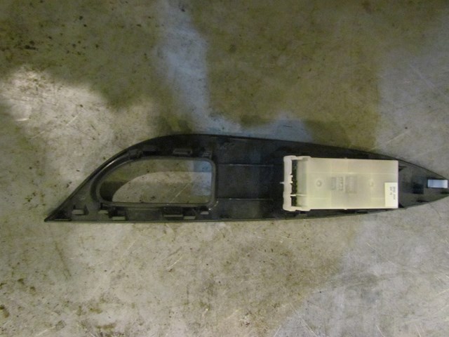 08 Infiniti G35 Sedan Front RH Passenger Door Switch 25411 JK40A