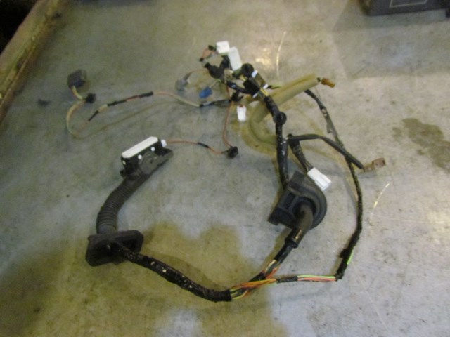2008 Infiniti G35 Sedan Front RH Pass Door Wiring 24124 1NA0C