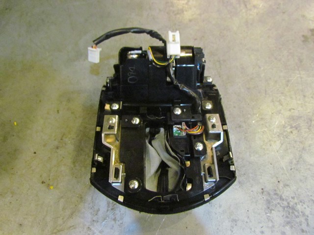 2008 Infiniti G35 Sedan AT Shifter Trim & Ashtray