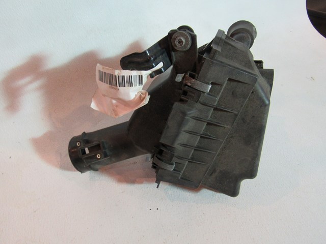 2007 2008 Infiniti G35 Sedan LH Driver Air Cleaner Box