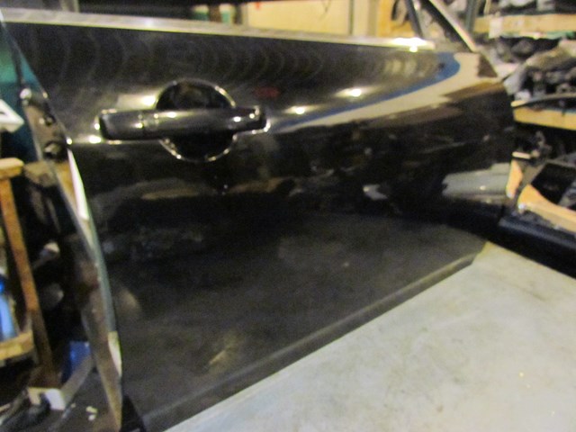 2008 Infiniti G35 Sedan Front RH Passenger Door-Wavy